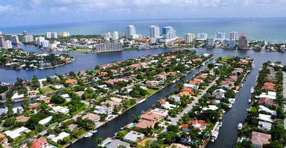 Aerial view of Fort Lauderdale Las Olas Isles in Florida