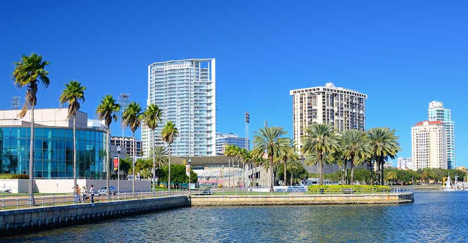 Moving from Miami to Tampa - Intrastate Movers - Easy Florida Moving