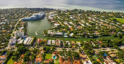 Luxury mansions in Miami Florida
