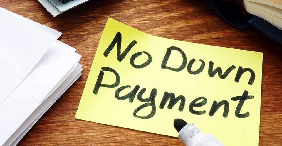 No Down Payment inscription on the yellow memo stick