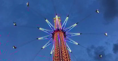Orlando Starflyer at night in Florida