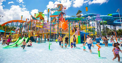 Water parks Aquatica Sea World with Water slides in Orlando Florida